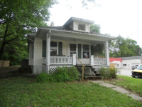 300 Wollard Blvd, Richmond, MO 64085 