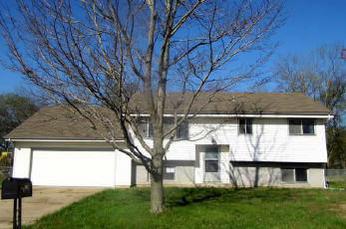 1501 S 7th St, Clinton, MO 64735 