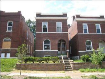 3214 Mount Pleasant St, St Louis, MO 63111 