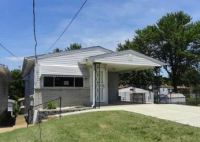 8027 Lakewood Ave, St Louis, MO 63123 