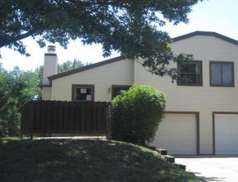 9003 E 85th Terr, Raytown, MO 64138 