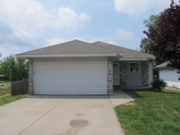 1793 South Farm Road 123, Springfield, MO 65807 