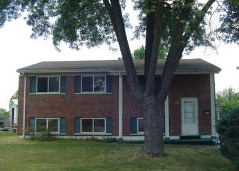 415 S Saint Charles St, Florissant, MO 63031 