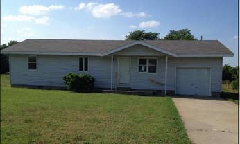 1317 E 474th Rd, Bolivar, MO 65613 