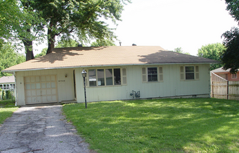 9706 E 65th Ter, Raytown, MO 64133 