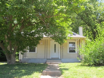2316 N Taylor Ave, Springfield, MO 65803 