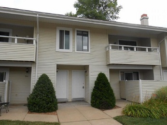 562 Summer Winds Ln, Saint Peters, MO 63376 