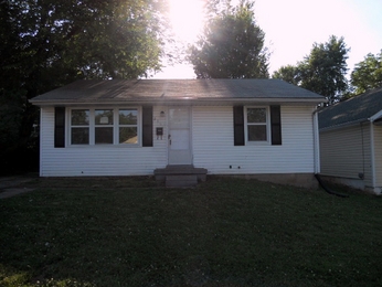 2909 Endicott Ave, Saint John, MO 63114 