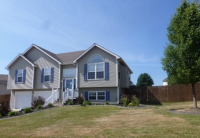 1319 NE 105th Terrace, Kansas City, MO 64155 