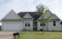 100 Penzance St, Monett, MO 65708 