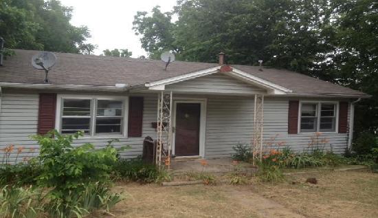 418 East Dallas Street, Mount Vernon, MO 65712 
