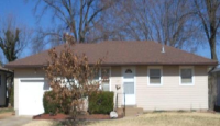 245 Monterey Dr, Florissant, MO 63031 
