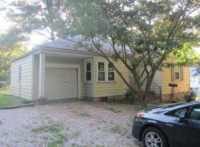 9808 Brooklane St, Raytown, MO 64133 