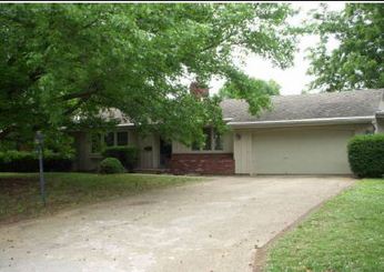 10609 E 64th Terr, Raytown, MO 64133 