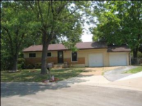 401 Mclaughlin Dr, Saint Louis, MO 63129 