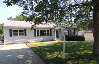 1212 SW Southgate Dr, Blue Springs, MO 64015 