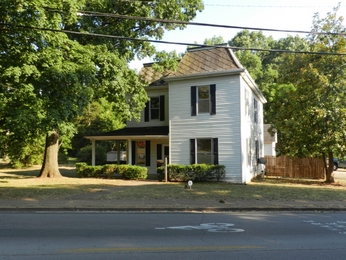 918 Columbia St W, Farmington, MO 63640 