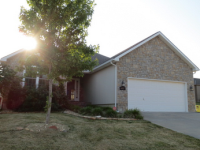 410 S Macland Ave, Kearney, MO 64060 