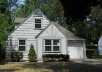 7716 Walnut St, Kansas City, MO 64114 