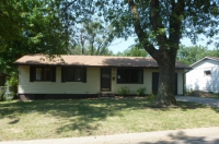 4642 Kensington Ave, Kansas City, MO 64130 