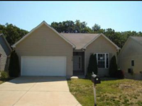 530 Indian Lake Dr, Wright City, MO 63390 