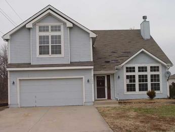 602 Givan Ave, Belton, MO 64012 