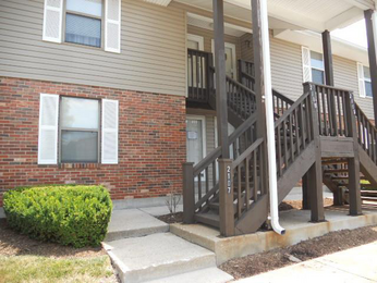 2107 New Sun Dr, Florissant, MO 63031 