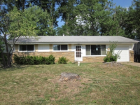 9744 Lanier Dr, Saint Louis, MO 63136 