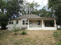10101 Golf Ave, Independence, MO 64053 