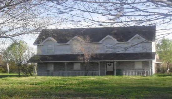 1527 Harvard Ave, Independence, MO 64052 