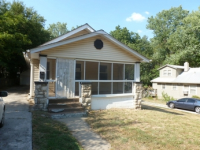 1192 E 66th St, Kansas City, MO 64131 