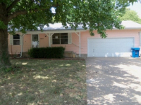 1615 Pearl Street, Carthage, MO 64836 