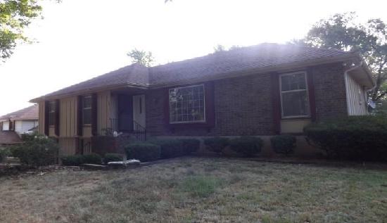 10715 Fuller Avenue, Kansas City, MO 64134 