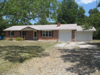 25586 Nugget Dr, Lebanon, MO 65536 