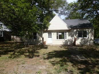 5819 Woodson Rd, Raytown, MO 64133 