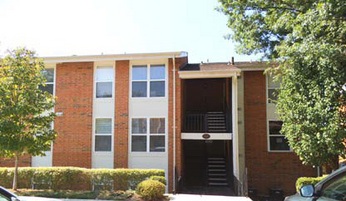 1960 Greenglen Dr #204, Saint Louis, MO 63122 