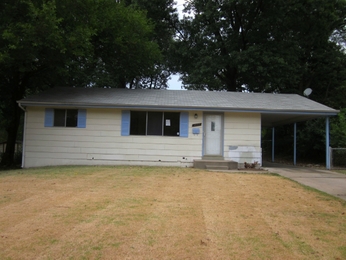 9037 Cranberry Lane, St Louis, MO 63121 