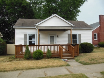 326 Lindenwood Aven, Saint Charles, MO 63301 