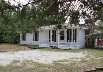 1923 Kay Drive, West Plains, MO 65775 