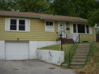 704 N Forest Ave, Independence, MO 64050 