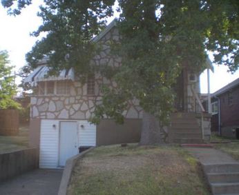 6719 Edison Ave, St Louis, MO 63121 