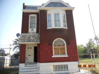 3851 Lincoln Avenue, Saint Louis, MO 63113 
