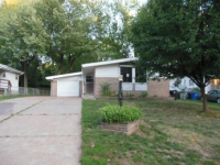 9634 Harold Drive, St Louis, MO 63134 