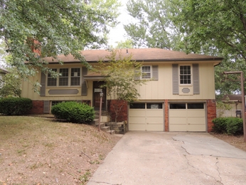 9320 East 84th Terr, Raytown, MO 64138 