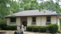 1004 NE 74th St, Gladstone, MO 64118 