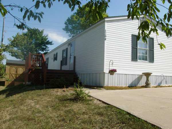 1208 Pier, Liberty, MO 64068 