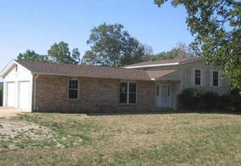 151 Farmview Rd, Desoto, MO 63020 