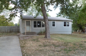 17247 Montgall Dr, Belton, MO 64012 