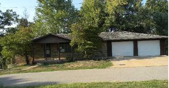 1301 Crestview, Doniphan, MO 63935 