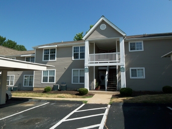 14251 Riverfront Dr Unit #7, Florissant, MO 63034 